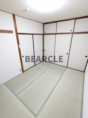 【寝室】 | レフィナード京都西大路 | 使い勝手のいい寝室です
