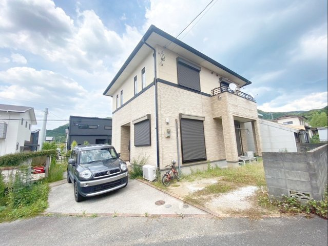 糟屋郡久山町大字猪野　中古戸建の外観|糟屋郡久山町大字猪野の2階建て中古戸建！