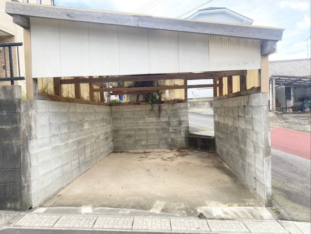 糟屋郡久山町大字猪野　中古戸建の駐車場|駐車場としてもご利用できるスペースです！