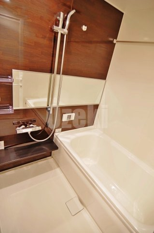 Premierの浴室|ホームページに写真がたくさんあります♪