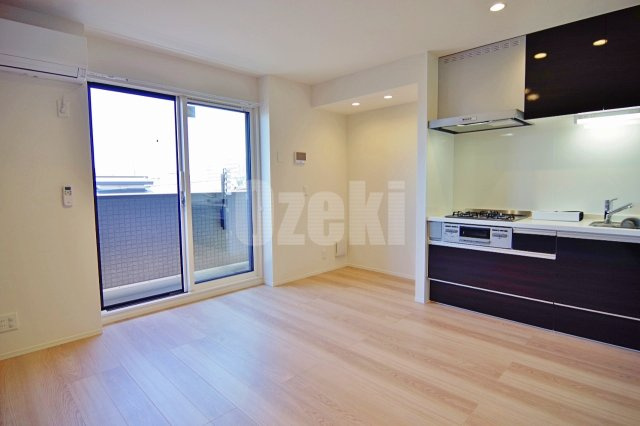 Premierの居間・リビング|ホームページに写真がたくさんあります♪