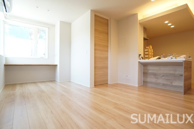 熊本市西区横手５丁目の賃貸マンションの居間・リビング