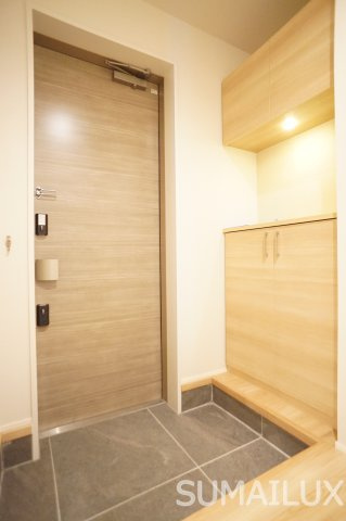 熊本市西区横手５丁目の賃貸マンションの玄関