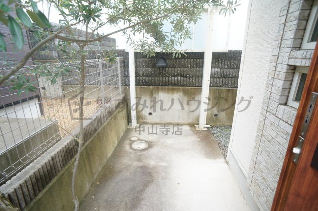 中筋山手７丁目戸建の庭