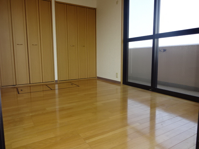 ネオクオーツ幸　弐番館の内装