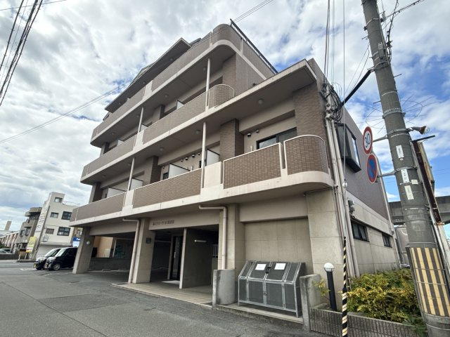 ネオクオーツ幸　弐番館の外観