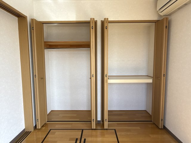 ネオクオーツ幸　弐番館の収納