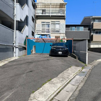 【駐車場】 | レジデンスプラザ　一棟マンション | 駐車場兼資材置場約27.4坪あります!!