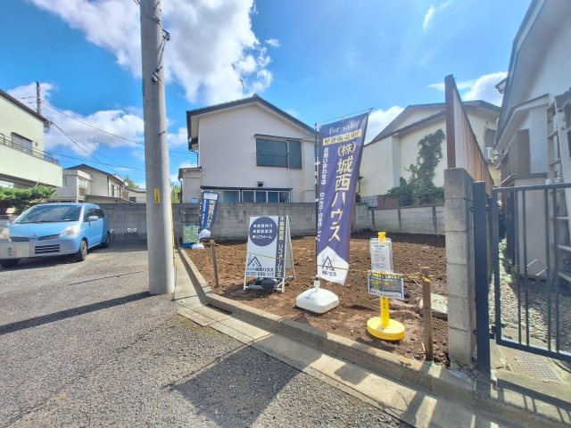 【外観】 | 練馬区土支田２丁目　新築戸建 | 豊渓小至近の新築戸建、限定１棟♪♪吹抜けのある解放的なLDKは20.8帖と広々！固定階段式のロフト他、収納豊富な３LDK！