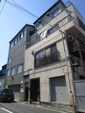 墨田区東墨田３丁目の倉庫