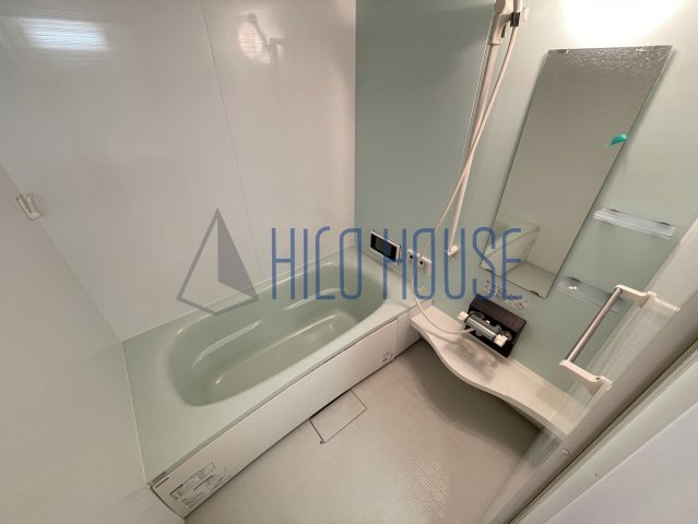 ルミエル Sの浴室