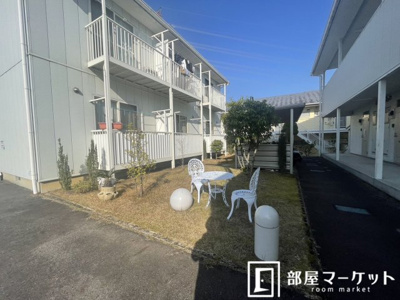 【周辺】 | ホワイトベルサイユ