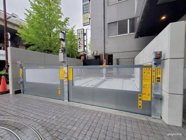 S-RESIDENCE江坂Lible　仲介手数料無料の駐車場