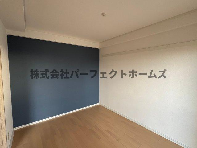 フロレスタ・ミオ山田池公園の洋室|落ち着いた色調の洋室です