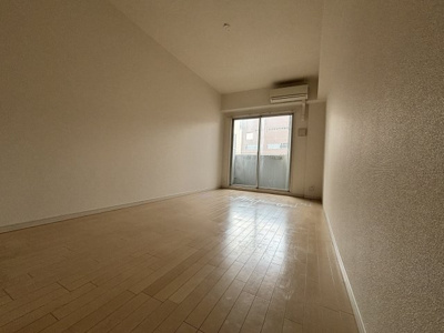 【居間・リビング】 | アドバンス難波ウインズ