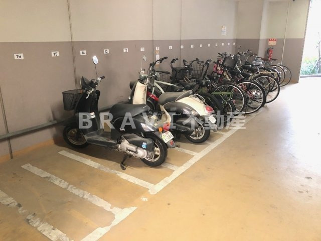 グランソレイユ日本橋　BRAVI不動産のその他共用部分|【グランソレイユ日本橋】バイク置場