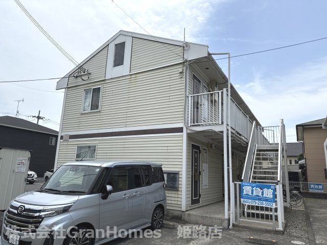 パレス苫編1番館の外観