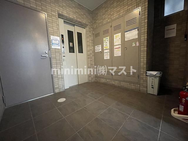 MOON LIGHT 朝潮のロビー