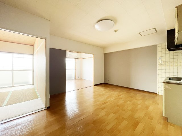 グリーンハイツ近藤の居間・リビング