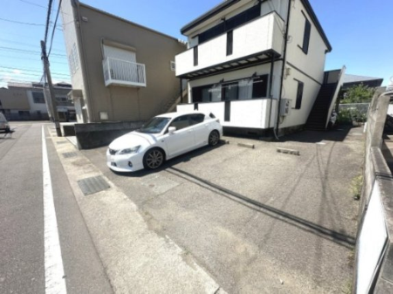 レトア山城の駐車場|駐車場に車を止められます