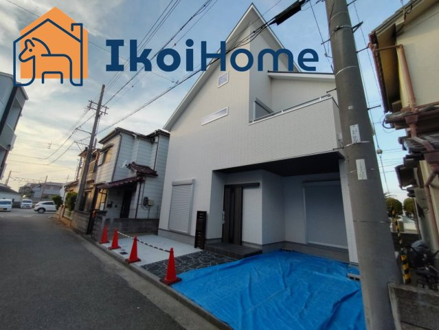 明石市大久保町八木　新築戸建　Ⅱ期のエントランス|●年中無休：当日予約可●西区、垂水区、明石市初。弊社は契約前に新築戸建の住宅診断を無料で行っています