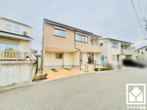 京田辺市三山木越前　４号地の外観