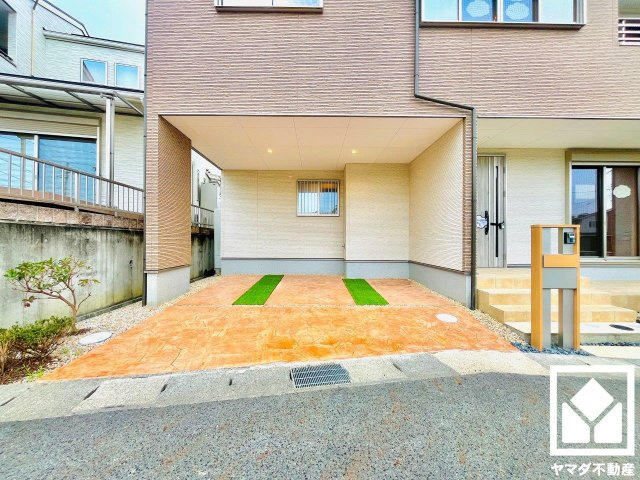 京田辺市三山木越前　４号地の駐車場