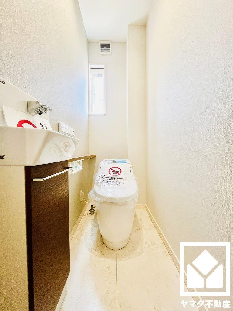 京田辺市三山木越前　25号地のトイレ