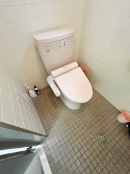 植松町貸倉庫のトイレ