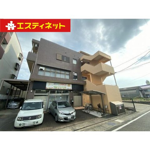 アドラブールの外観