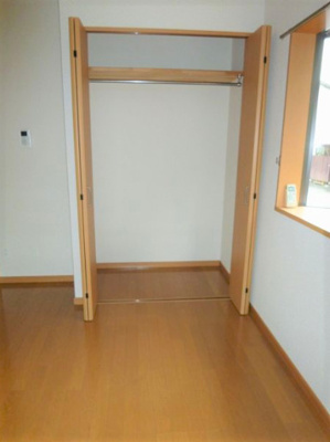 【収納】 | アイビーコート弐番館 | ちょっとした収納スペースも充実しています