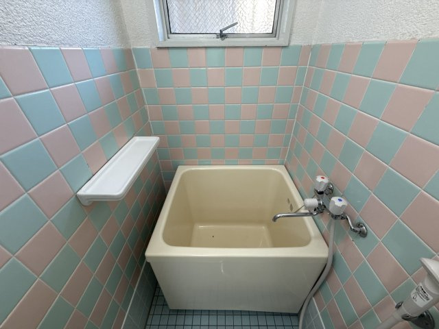 網干コーポの浴室
