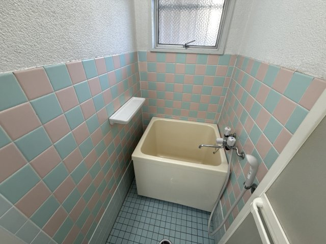 網干コーポの浴室