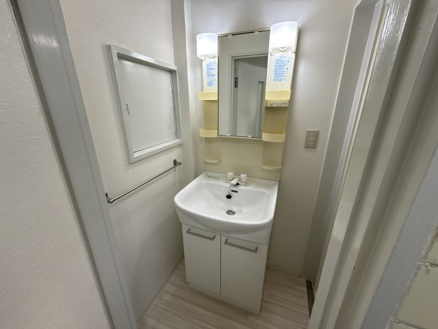 網干コーポの洗面所