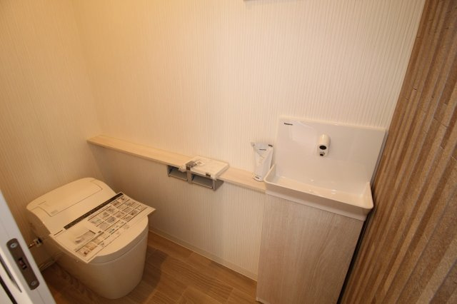 一ツ橋　5号地　新築戸建（全6区画）のトイレ|1F