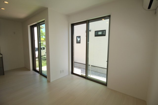 一ツ橋　5号地　新築戸建（全6区画）の居間・リビング|1F　LDK　15.5帖