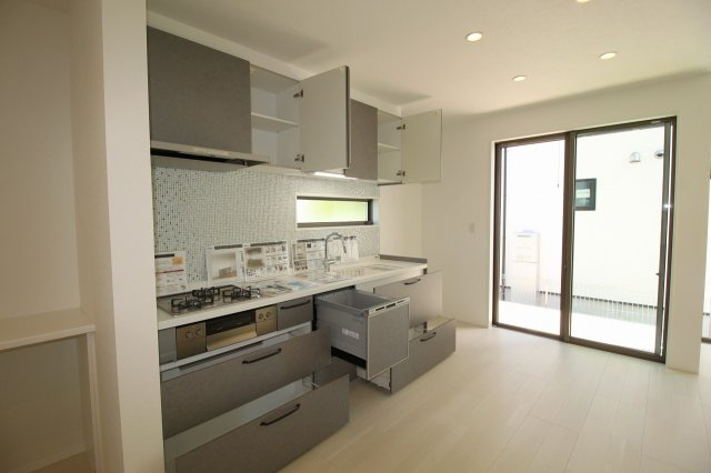 一ツ橋　5号地　新築戸建（全6区画）のキッチン|1F　LDK　15.5帖