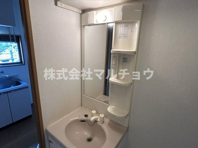 マンションプリオールの独立洗面台