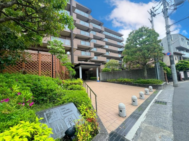 藤和ライブタウン山科の外観