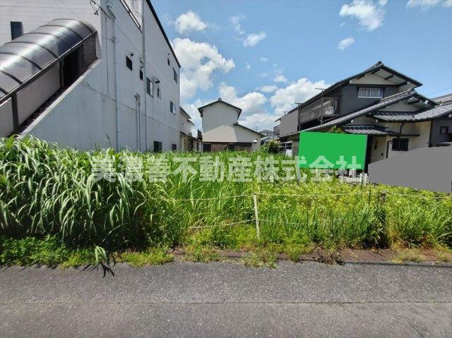 ６３４３４　本巣市下真桑土地の外観