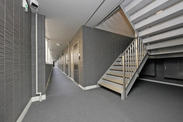 グランフィールドのロビー