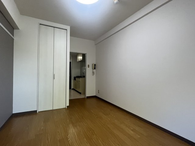 ジョイナス三宅の居間・リビング