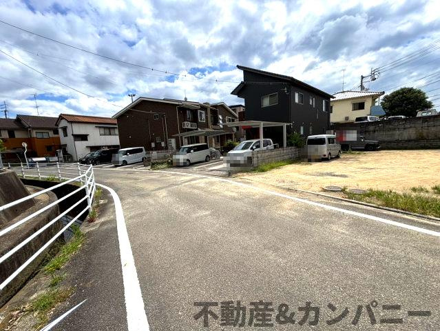 内浜町のおトチ　松山市内浜町売土地の前面道路含む現地写真|前面道路含む現地写真です
