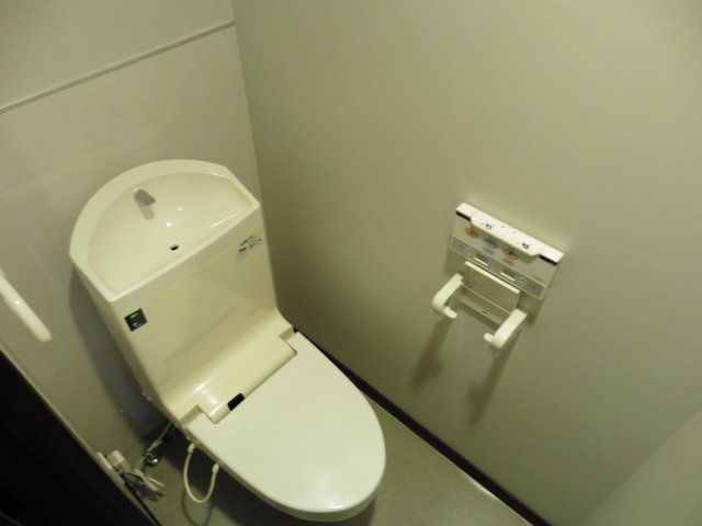 御所北エクセル三宅のトイレ