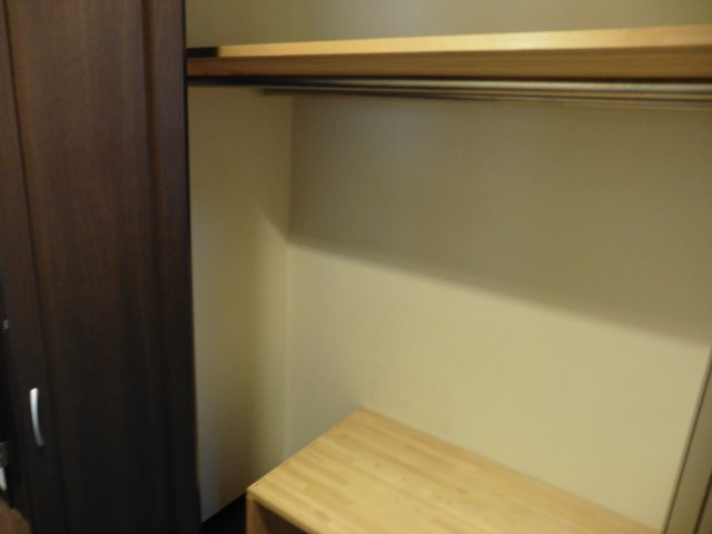 御所北エクセル三宅の収納