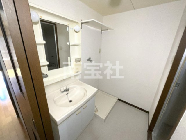 【洗面所】