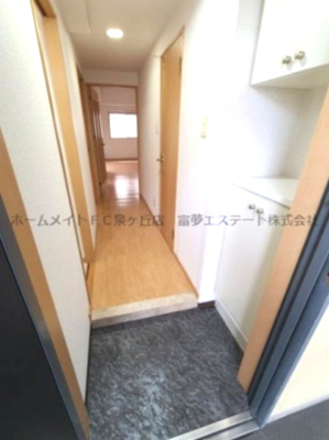 【玄関】 | アレグレット高石 | ※イメージ　同物件別号室の写真
