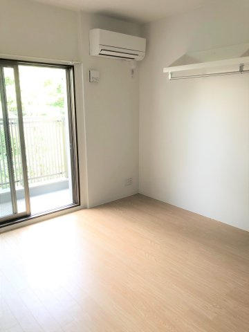 メゾン・メルシーの居間・リビング