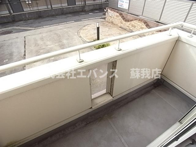 【バルコニー】 | ポチハウス | 外からの目が気にならないバルコニーで洗濯物が干せます