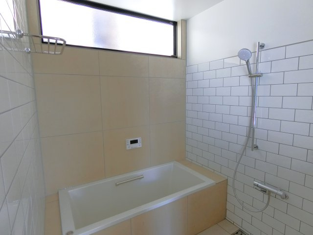 DOTOWN HOUSE By The Seaの浴室